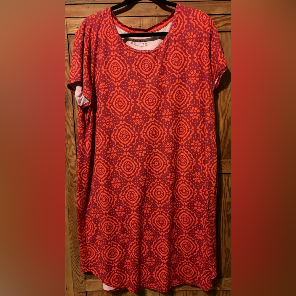 Any Body brand / Bold Red Orange Printed Dress. Women’s size 1X. Good condition